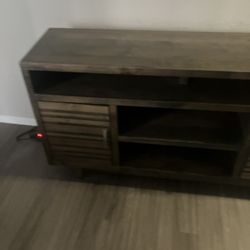 Gallery Furniture Solid Oak Wood Tv Stand