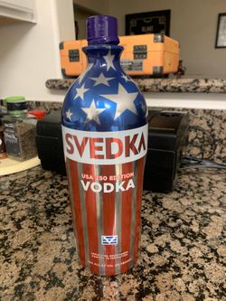 Svedka USA 250 Years Edition Collectible Bottle America 250 years 1.75 Liter - EMPTY