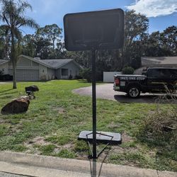 Lifetime 44"Cross Over Portable Basketball Hoop