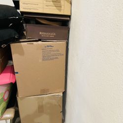 Ropa de niña y mujer  más de 200  piezas