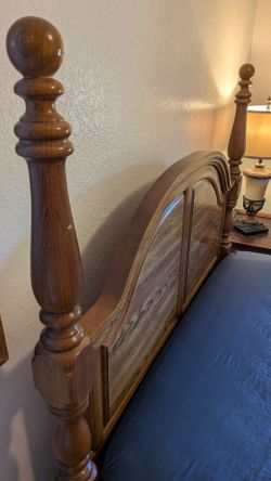Wooden 4 Post Bed- Queen Size with mattress and box spring