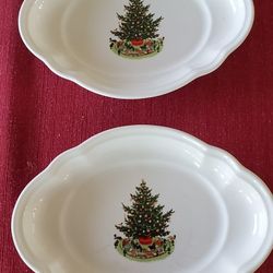Christmas tree  8 inch  serving dishes