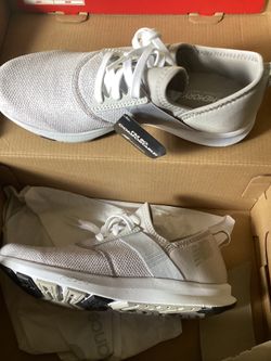 Woman’s New Balance Brand New