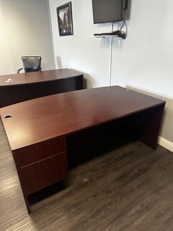 Office Desks