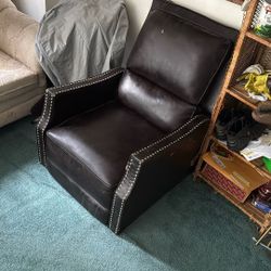 Reclining leather chair