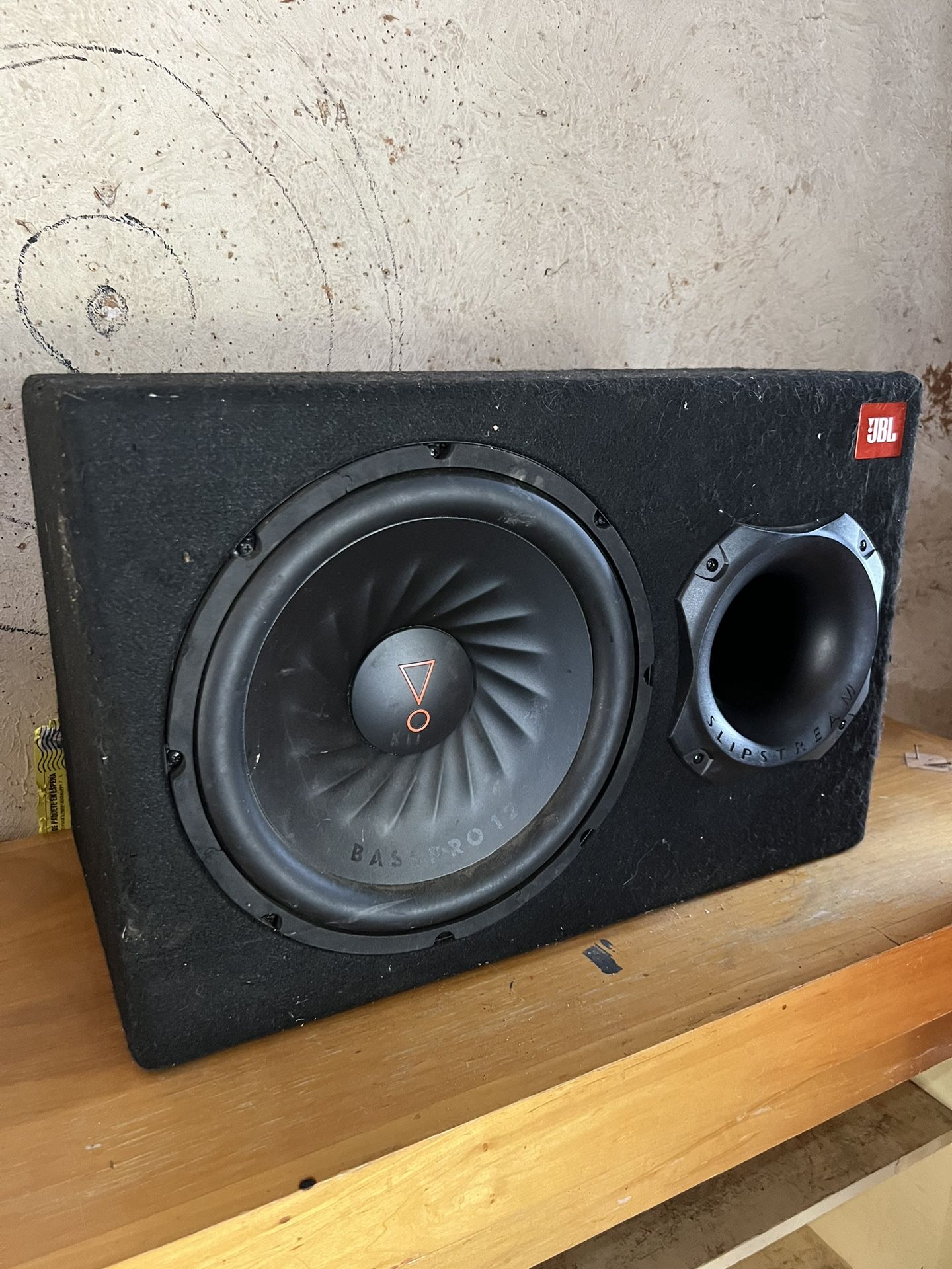 Jbl Basspro 12