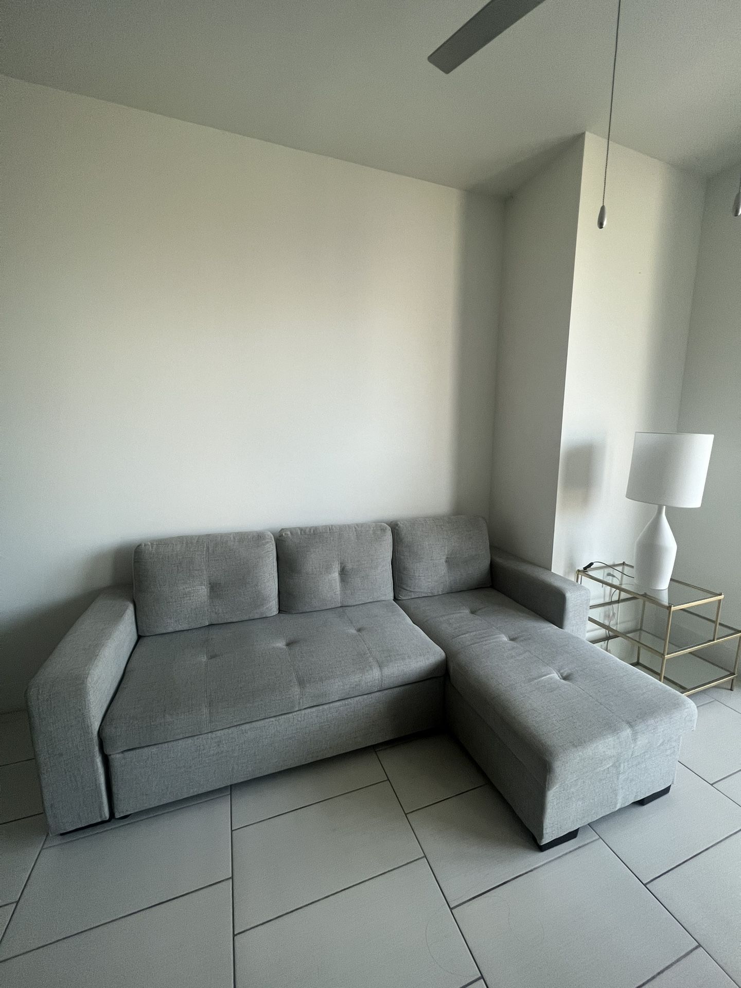 3-Seater Sectional In Gray