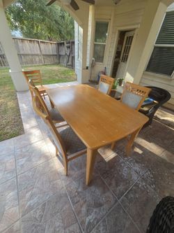 Dining set