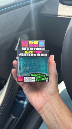 Needoh glitter blue