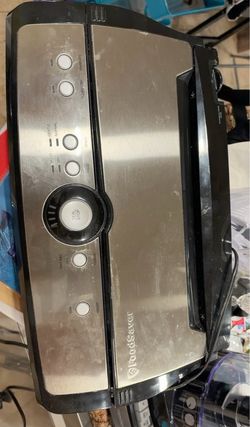 FoodSaver vacuum-sealing machine