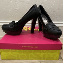 Beautiful brand new size 7 Heels $12
