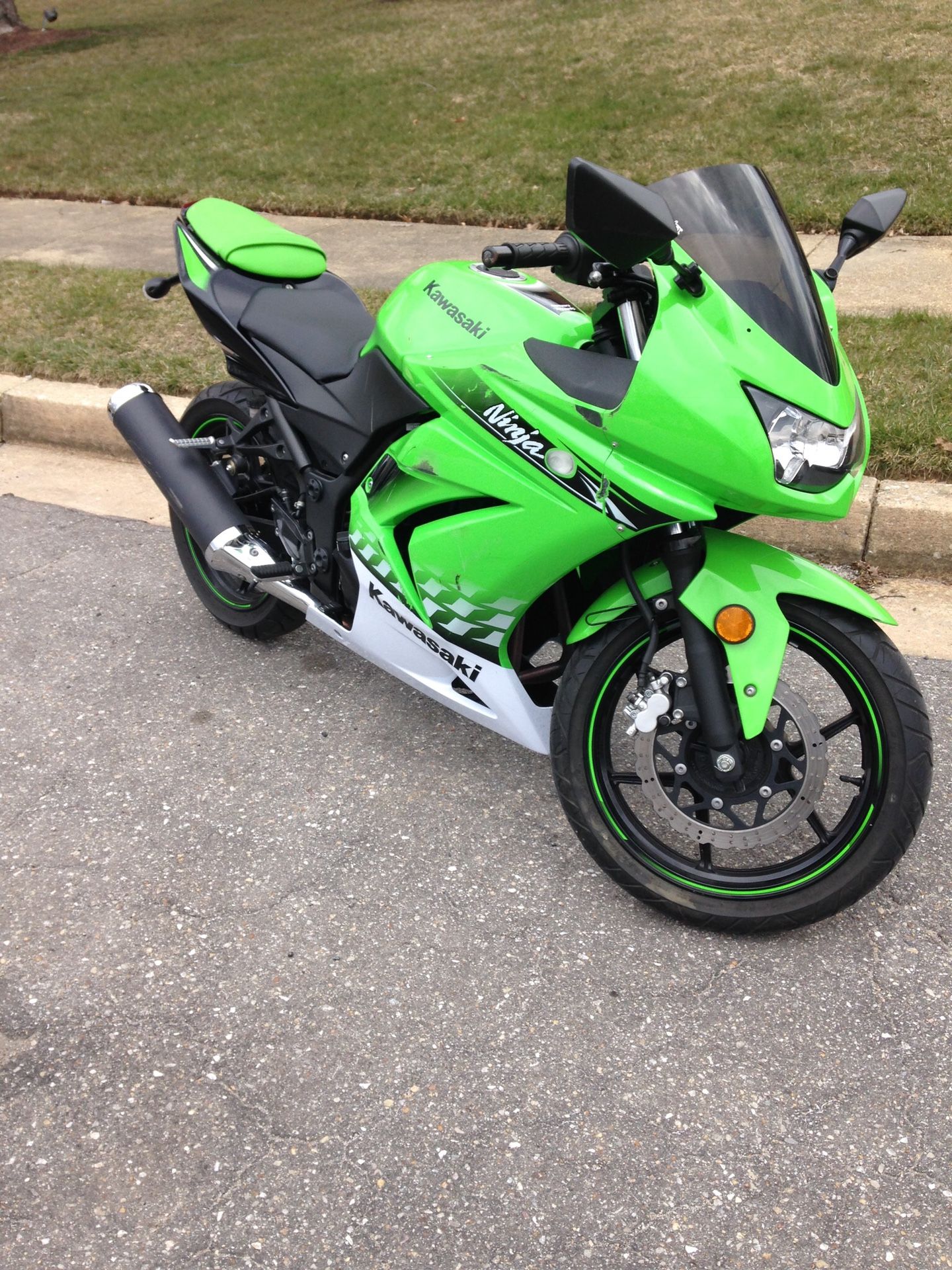 2010 Kawasaki ninja 250r need gone by the weekend