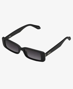 Quay Women’s Sunglasses 😎
