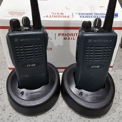 Lot of 2 MOTOROLA CT150 VHF 136-174 MHz 5w 4CH Two Way Radios
