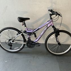 BICYCLE MONGOOSE 18 SPEED SIZE 24 BRAND NEW 