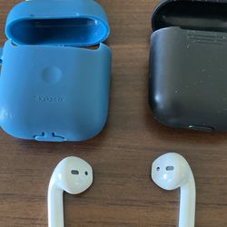 Apple Airpods without case