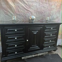 Classic Style Long Dresser With 8 Wooden Drawers And Two Shelves Brand Davys Has Been Refurbished Is Solid Heavy Wood 