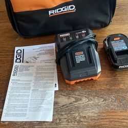 Ridgid Battery Charger with Battery R840085 and case include