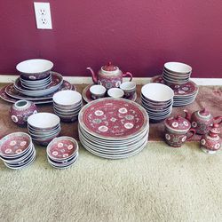 Chinese Dish Set