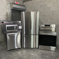 New LG Combo Refrigerator , Stove , Dishwasher And Microwave / Combo Nuevo De Refrigerador Nevera, Cocina Estufa, Dishwasher Y Microondas LG 