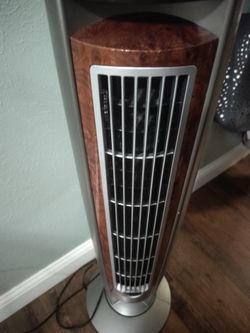 Oscillating tower fan