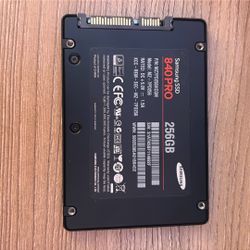 256GB Samsung 840 Pro 2.5" SATA SSD