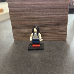 Lego Adventure Time - Marceline the Vampire Queen Minifigure 