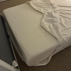 Queen Memory Foam Mattress 