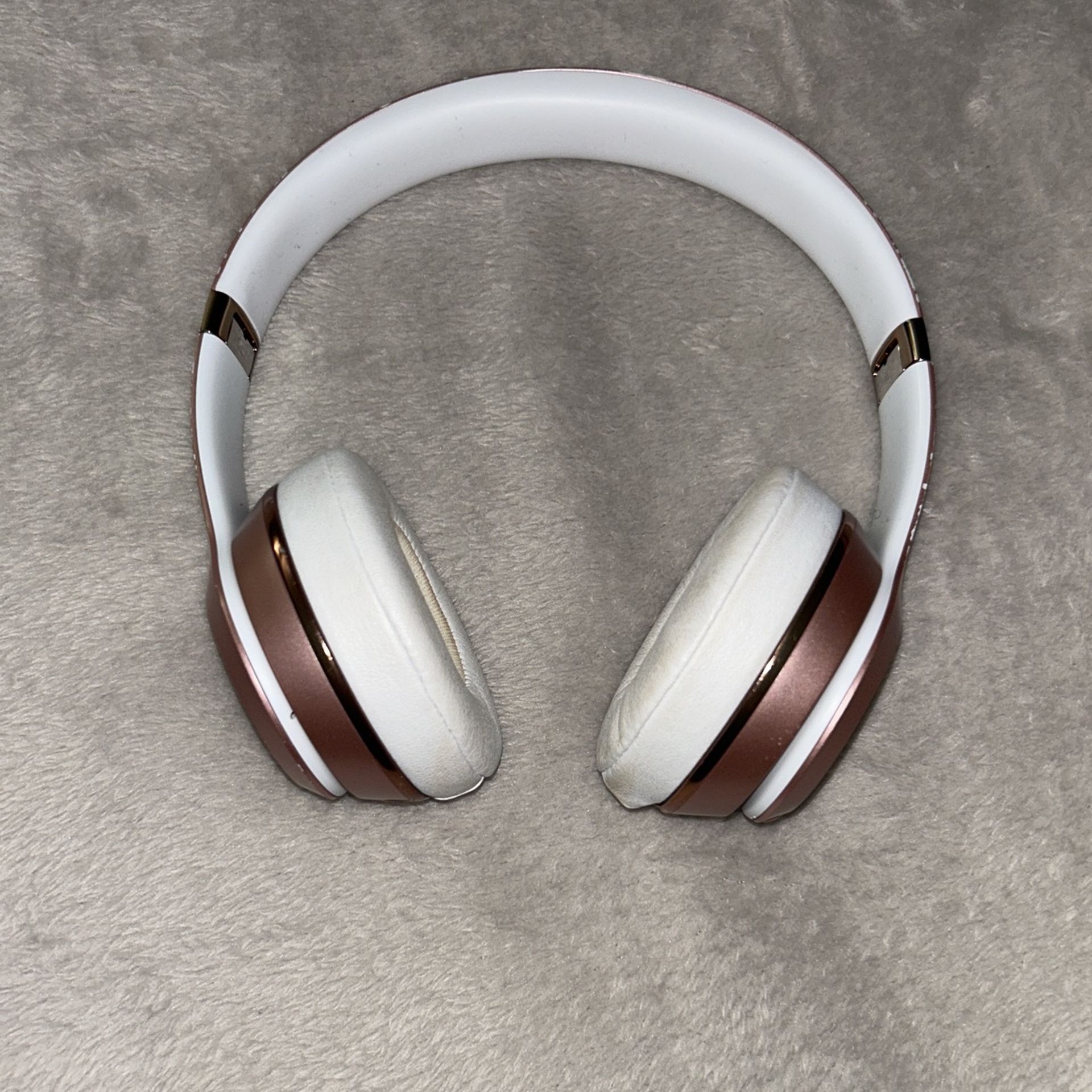 Beats Solo3 Wireless On-Ear Headphones