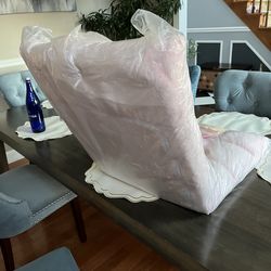 Reclining floor chair