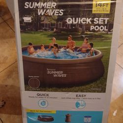 Summer Waves 14 Ft Swimming  Pool Filter And Pump New 