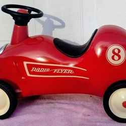 Vintage Radio Flyer Matal "Little Red Roadster" Ride - On - Toy Car 