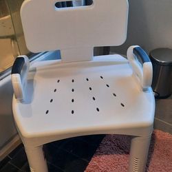 Shower Chair (NEW) $60