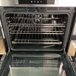 Bosch  Wall Oven in Kitchen Timer with Stainless steel and Delay Cook