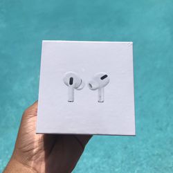 AirPods Pro. Brand New. Noise Cancellation Active !! Delivery or Pick Up Now