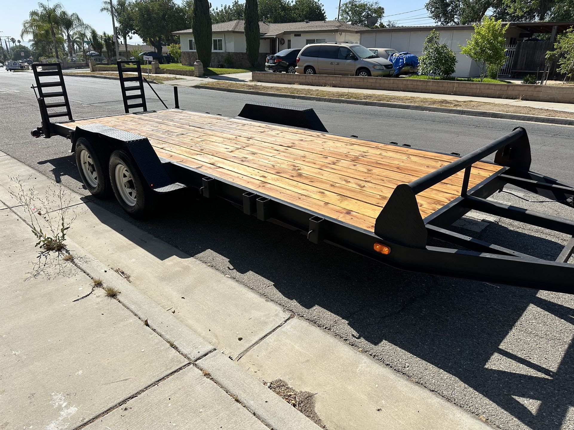 20 X 7 Flatbed Trailer Heavy Dutty