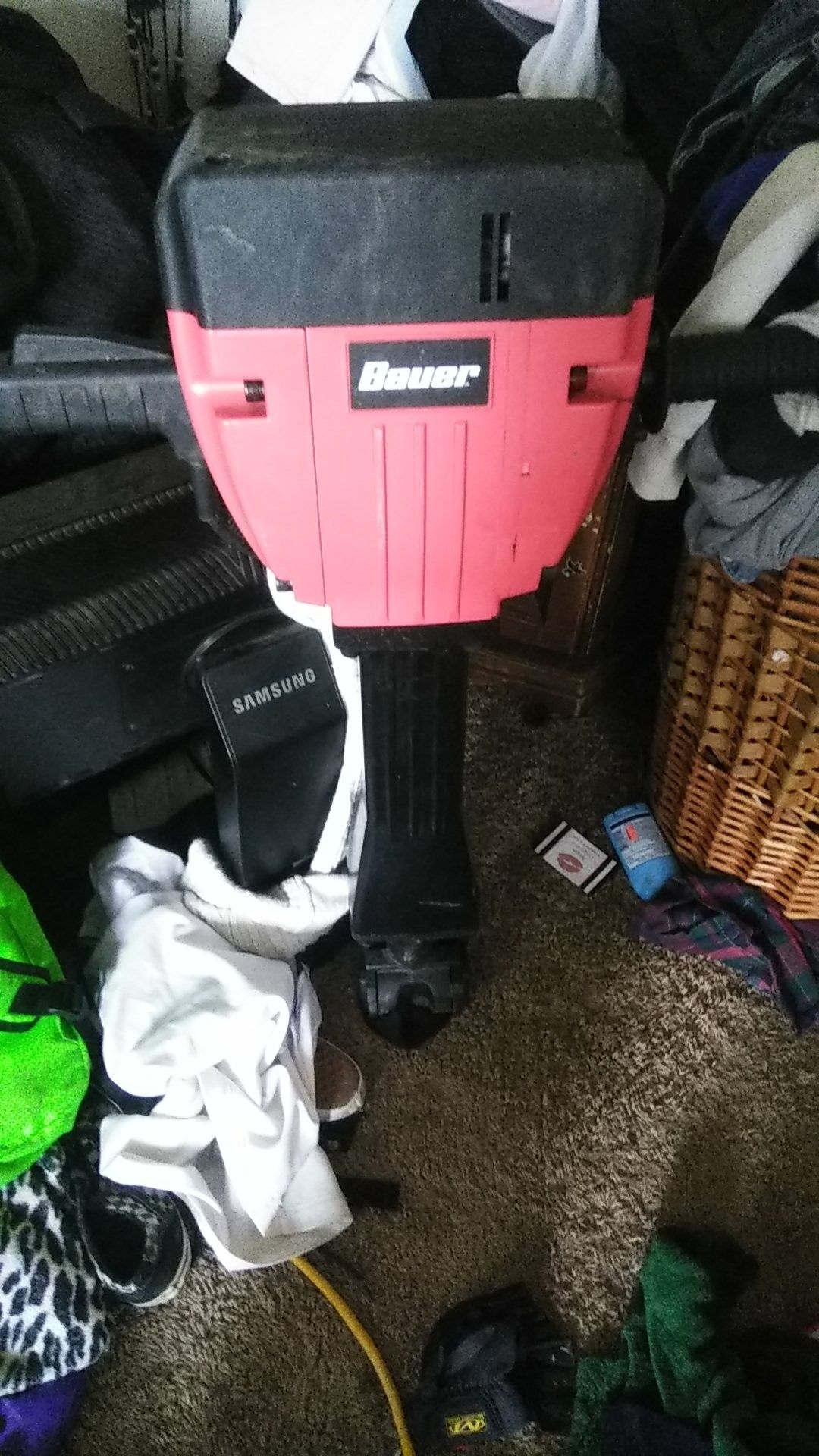 Bauer electric jack hammer