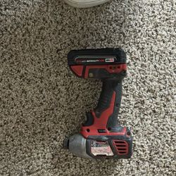 M18 Milwaukee Impact Drill 