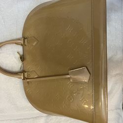 Loui Vuitton Alma  Purse 