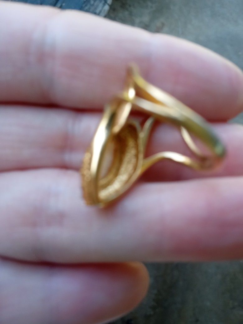 8 Kt Gold Ring