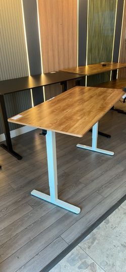 55 inches brand new oak standing desk