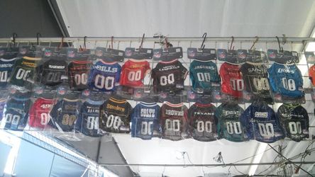 Pet jerseys and dog kennels. All sizes available.