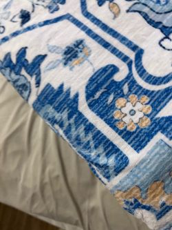 Area rug