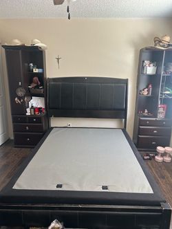 Bed frame with towers