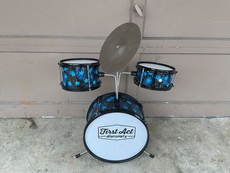 Children’s Drum Set