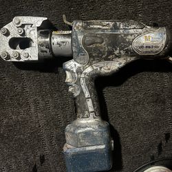 HUSKIE SEC-S624H crimper