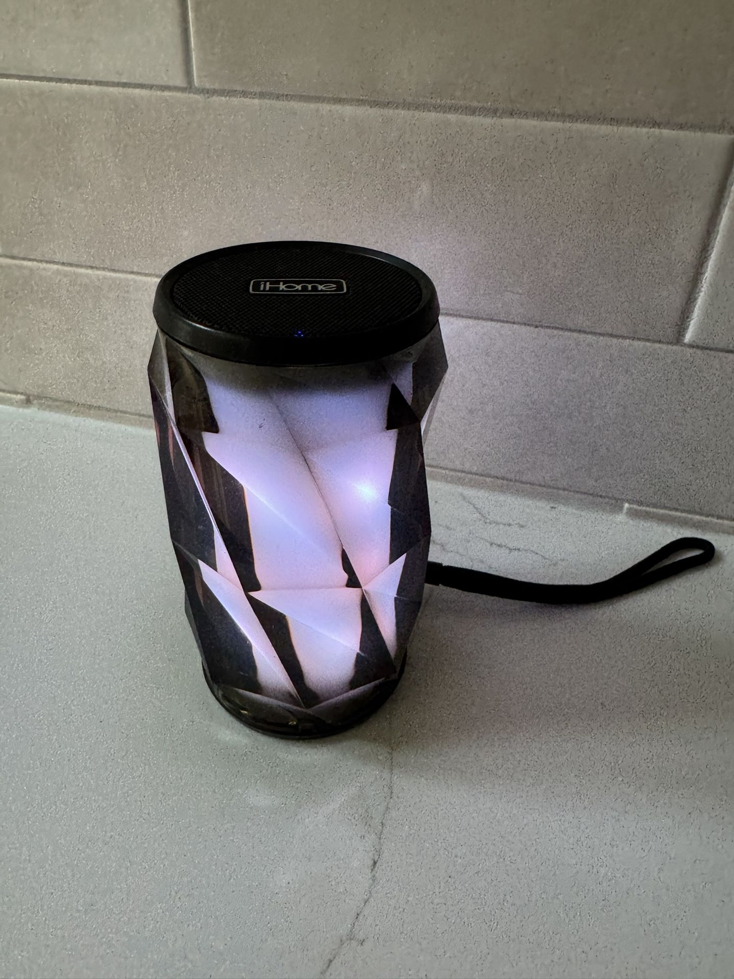 iHome Bluetooth Portable Speaker