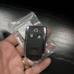 Nuevo Para GMC Sierra De Anos 2014 Al 2017 Pido $60 Y Ya Incluido Su áçțïväçïöń En Precio 