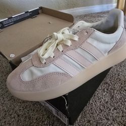 Adidas Tennis Shoes