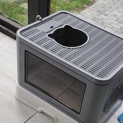 Cat Litter Box